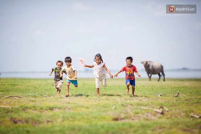 Có một ngôi làng ở biên giới Tây Ninh, nơi những đứa trẻ không được thừa nhận - Ảnh 1.