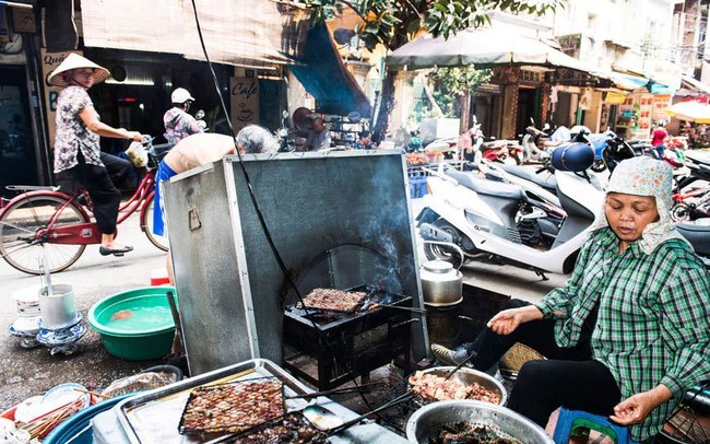 Báo Anh bình chọn Hà Nội là thành phố có ẩm thực hấp dẫn nhất thế giới! - Ảnh 1.