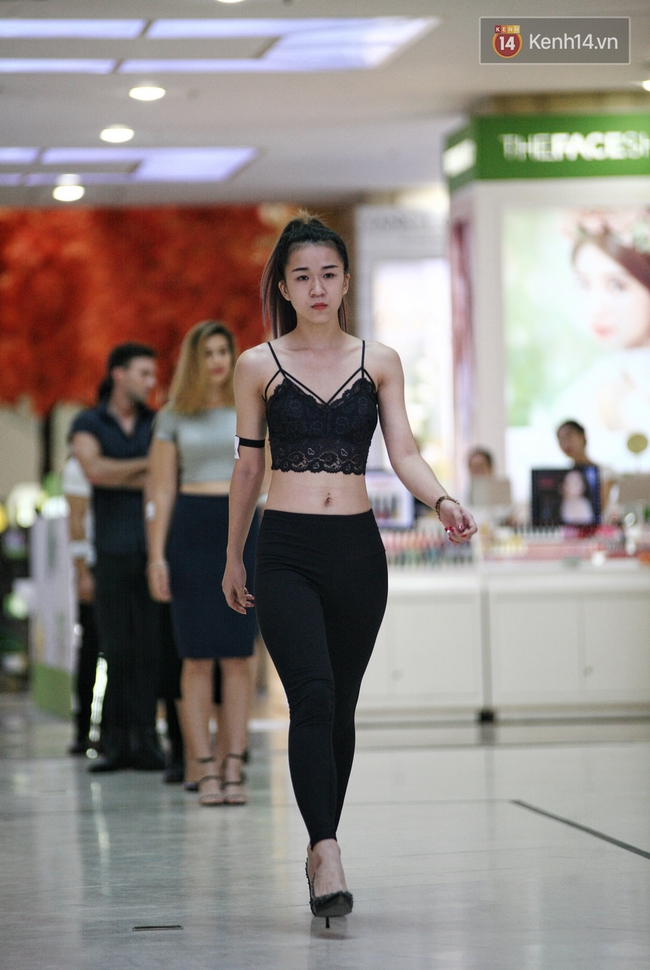 Vietnam International Fashion Week rục rịch tuyển mẫu, chuẩn bị tổ chức tại Hà Nội - Ảnh 10.