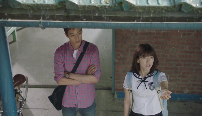 Park Shin Hye  bị Lee Sung Kyung ghen tị v&igrave; Kim Rae Won - Ảnh 12.