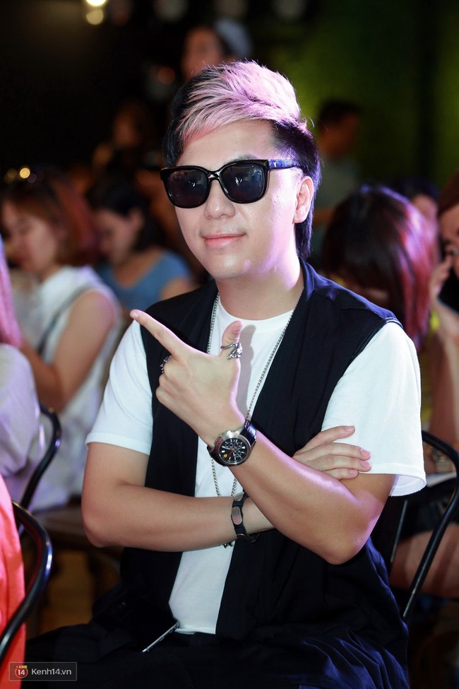 Đinh Mạnh Ninh tổ chức mini concert sau một thời gian ở ẩn - Ảnh 7.