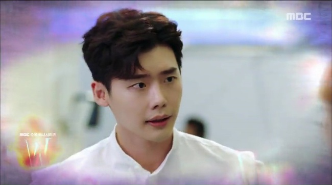 W - Two Worlds: Tự tử quá nhiều, Lee Jong Suk quên mất cả vợ Hyo Joo? - Ảnh 14.