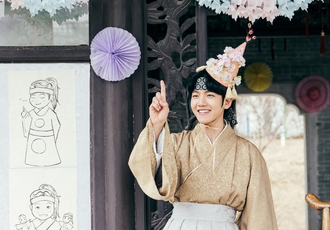 Moon Lovers: Mười Baekhyun ở hiền nhưng chẳng gặp l&agrave;nh! - Ảnh 11.
