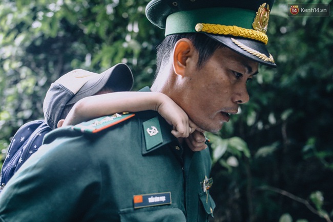 Lớp học tựa lưng đặc bi&ecirc;̣t nơi hòn đảo địa đ&acirc;̀u T&ocirc;̉ qu&ocirc;́c - Ảnh 11.