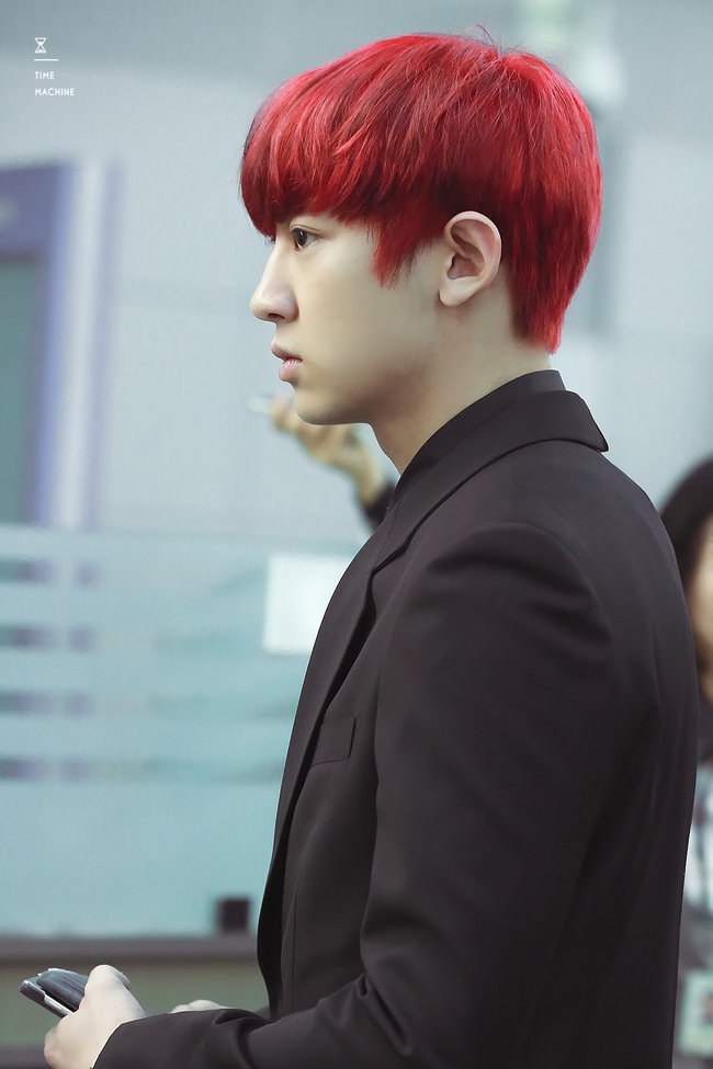 Chanyeol bất ngờ xuất hiện với tóc đỏ, ngày trở lại của EXO đã gần? - Ảnh 6.