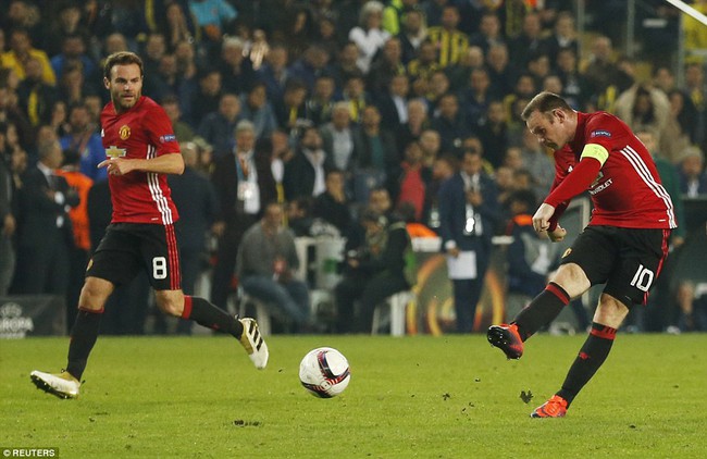 Man Utd đối mặt nguy cơ chia tay C&uacute;p C2 sau trận thua Fenerbahce - Ảnh 14.