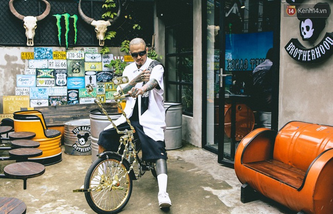 Bên trong khu phức hợp đậm phong cách Chicano của những chàng barber chất chơi ở Sài Gòn - Ảnh 11.