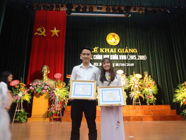 Thủ khoa đầu ra tuyệt đối của Học viện Ngân hàng: 40 môn học, môn nào cũng điểm A - Ảnh 5.