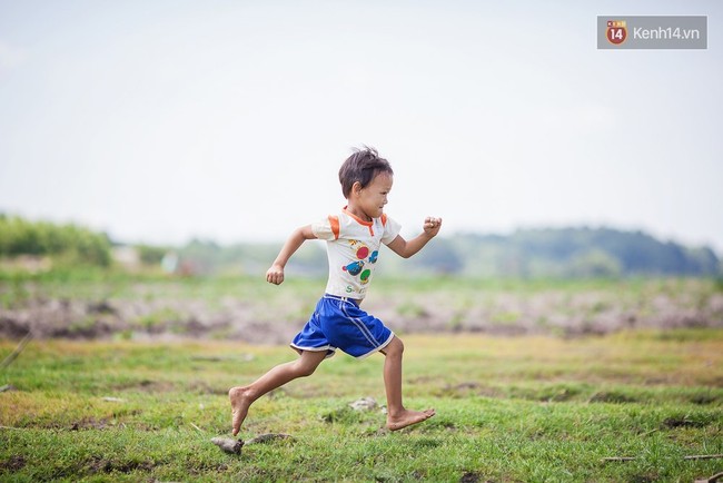 Có một ngôi làng ở biên giới Tây Ninh, nơi những đứa trẻ không được thừa nhận - Ảnh 10.