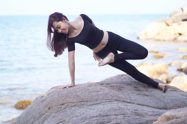 Tập Yoga tại tất cả mọi nơi m&igrave;nh đi qua - c&ocirc; g&aacute;i người Việt n&agrave;y đang truyền cảm hứng cho rất nhiều người! - Ảnh 20.