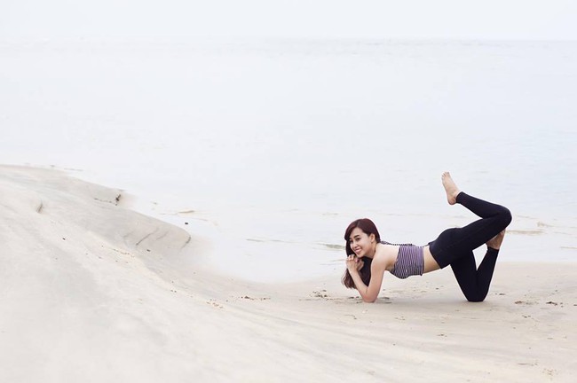 Tập Yoga tại tất cả mọi nơi m&igrave;nh đi qua - c&ocirc; g&aacute;i người Việt n&agrave;y đang truyền cảm hứng cho rất nhiều người! - Ảnh 25.