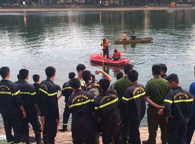 Hà Nội: Một thanh niên bất ngờ nhảy xuống hồ Thiền Quang rồi tử vong - Ảnh 1.