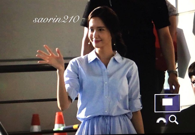 G&aacute;c lại l&ugrave;m x&ugrave;m, Taeyeon - Yoona (SNSD) vui vẻ tới ủng hộ Tiffany - Ảnh 14.