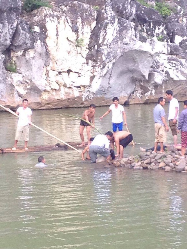Lạng Sơn: Rủ nhau đi tắm s&ocirc;ng, 4 nữ sinh lớp 7 mất t&iacute;ch - Ảnh 1.