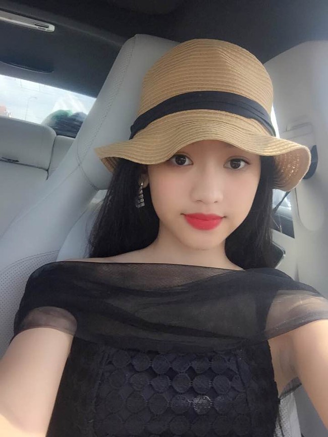 Từ nữ sinh v&ocirc; danh tới c&ocirc; n&agrave;ng tai tiếng, gương mặt Th&uacute;y Vi cũng thay đổi theo h&agrave;nh tr&igrave;nh đ&oacute; lu&ocirc;n! - Ảnh 11.