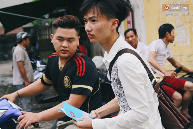 Ng&agrave;y thi thứ 3 với m&ocirc;n Địa l&yacute;: Nhiều th&iacute; sinh ra sớm - Ảnh 6.