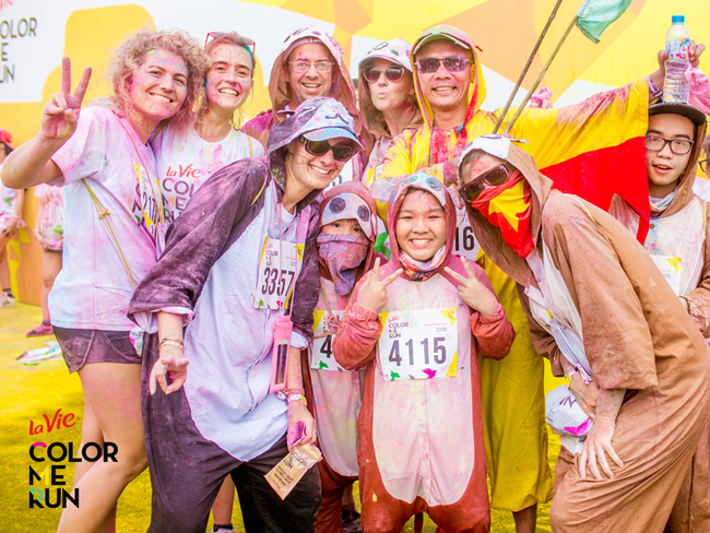 Chỉ Color Me Run mới khiến giới trẻ 3 miền có được những khoảnh khắc tuyệt vời như thế này! - Ảnh 9.