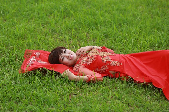 Cộng đồng photoshop chung tay đem hồ sen đến với 2 cô gái ung thư máu ở Hà Nội - Ảnh 6.