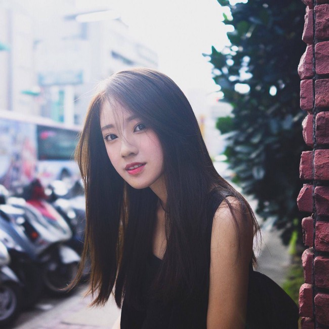 N&oacute;i g&igrave; th&igrave; n&oacute;i, con g&aacute;i cứ dễ thương chết người thế n&agrave;y th&igrave; ai cũng đổ! - Ảnh 12.