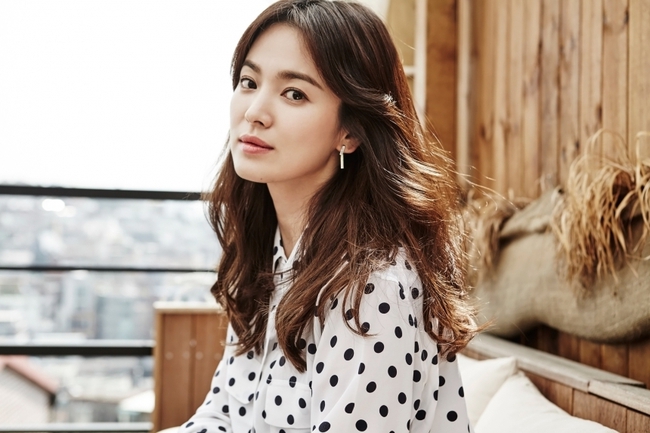 Song Hye Kyo: Song Joong Ki khiến trái tim tôi rung động - Ảnh 4.