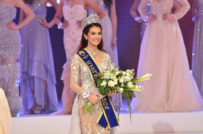 Lại một mỹ nhân lộng lẫy đăng quang Hoa hậu Thái Lan 2016 - Ảnh 2.