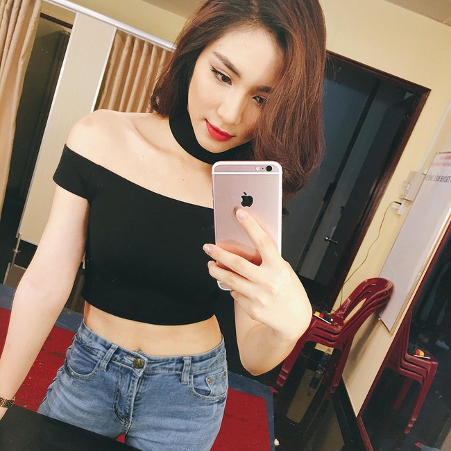 Đ&aacute;p trả tin đồn PTTM, H&ograve;a Minzy tung ảnh chứng minh v&ograve;ng 1 đẹp tự nhi&ecirc;n từ năm 16 - Ảnh 9.