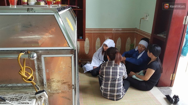 Vụ giết hại 4 b&agrave; ch&aacute;u ở Quảng Ninh: Người mẹ bị chấn động t&acirc;m l&yacute; mạnh, kh&ocirc;ng thể c&oacute; mặt trong lễ tang - Ảnh 5.