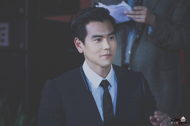 Bạn muốn được ở b&ecirc;n cạnh so&aacute;i ca -  mỹ nh&acirc;n n&agrave;o v&agrave;o những ng&agrave;y đầu năm 2017? - Ảnh 10.