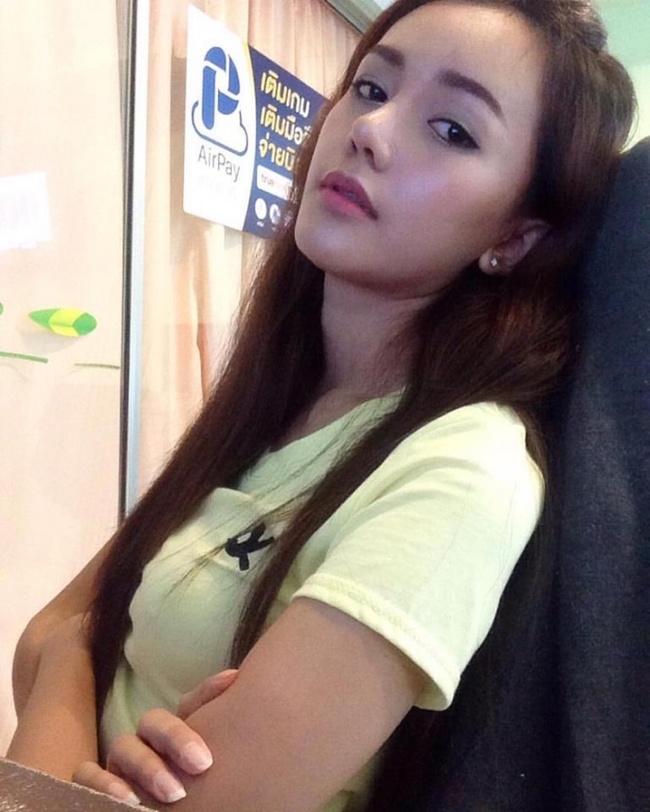 9x Th&aacute;i từng bị nhận x&eacute;t l&agrave; x&uacute;c phạm người nh&igrave;n, v&agrave; cuộc lột x&aacute;c ngoạn mục sau PTTM  - Ảnh 8.