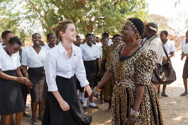 Giữa showbiz thị phi, Emma Watson vẫn đẹp như thiên thần từ ngoại hình đến nhân cách - Ảnh 11.