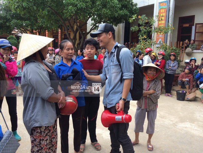 MC Phan Anh: Có những hạnh phúc mà nó cứ vui kiểu gì đâu á! - Ảnh 1.