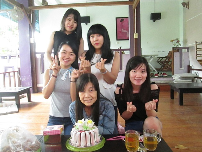 Sự thật về c&ocirc; g&aacute;i 21 tuổi nhưng mang khu&ocirc;n mặt gi&agrave; nua ở Ph&uacute; Y&ecirc;n - Ảnh 4.