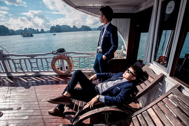 Lớp nh&agrave; người ta c&oacute; kh&aacute;c, chụp ảnh kỷ yếu m&agrave; chất như tạp ch&iacute; thời trang! - Ảnh 1.