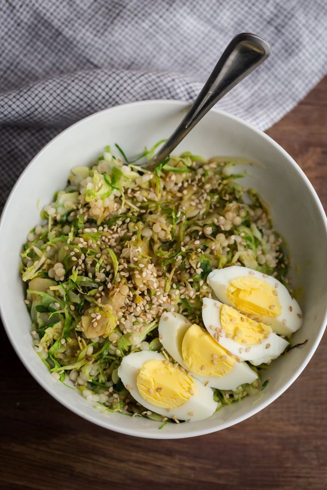 Kh&ocirc;ng phải do ăn nhiều hay &iacute;t vận động, bạn tăng c&acirc;n c&oacute; thể do rối loạn hormone nữa! - Ảnh 2.