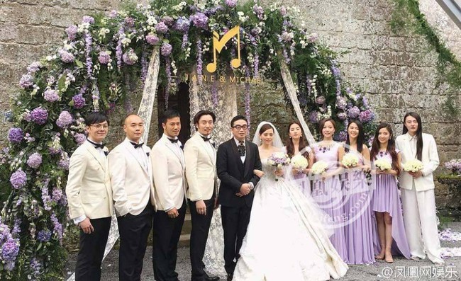 Bị phản đối chuyện t&igrave;nh cảm, diva Trung Quốc quyết kh&ocirc;ng mời mẹ tới đ&aacute;m cưới - Ảnh 11.