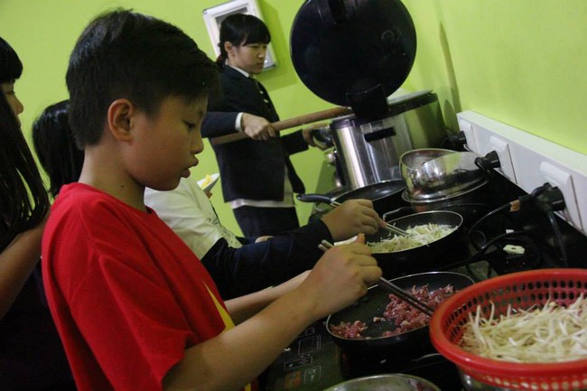 Vừa học nấu ăn, vừa học y&ecirc;u thương ở Rau m&aacute; - Dự &aacute;n hay ho d&agrave;nh cho teen H&agrave; Nội - Ảnh 3.