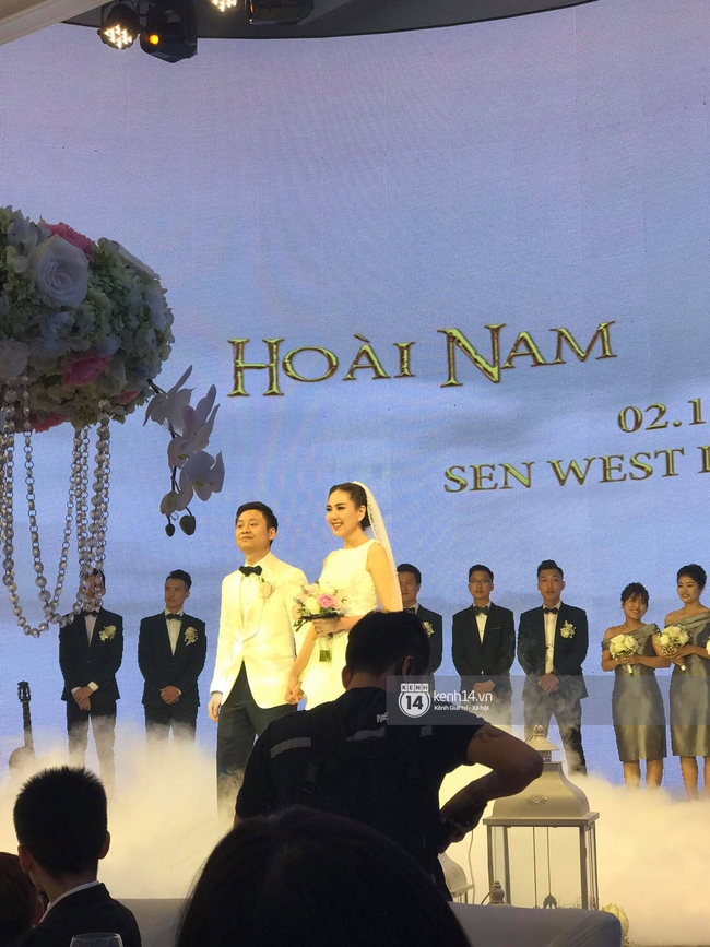 Đám cưới MC Mai Ngọc: Không gian lộng lẫy, cầu kỳ, xứng đáng là đám cưới sang chảnh nhất Hà Nội hôm nay - Ảnh 18.
