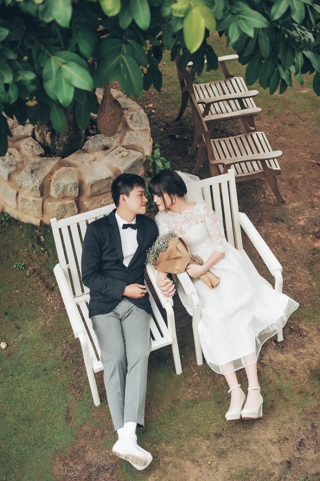 Trọn bộ ảnh cưới giản dị nhưng ngập tràn hạnh phúc của MC Trần Ngọc và 9x xinh đẹp - Ảnh 22.