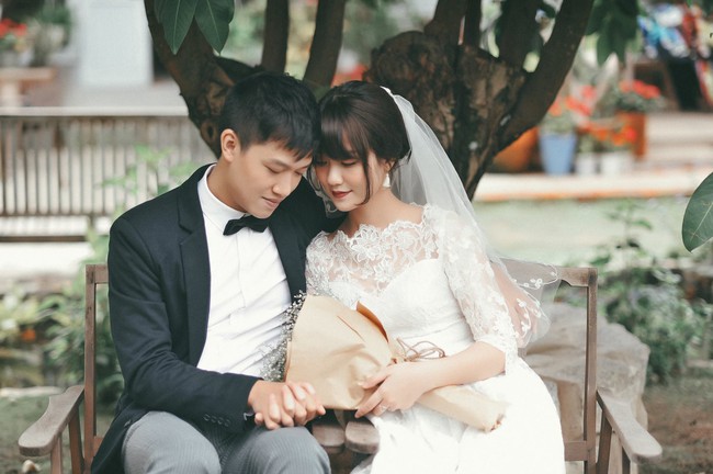 Trọn bộ ảnh cưới giản dị nhưng ngập tràn hạnh phúc của MC Trần Ngọc và 9x xinh đẹp - Ảnh 20.