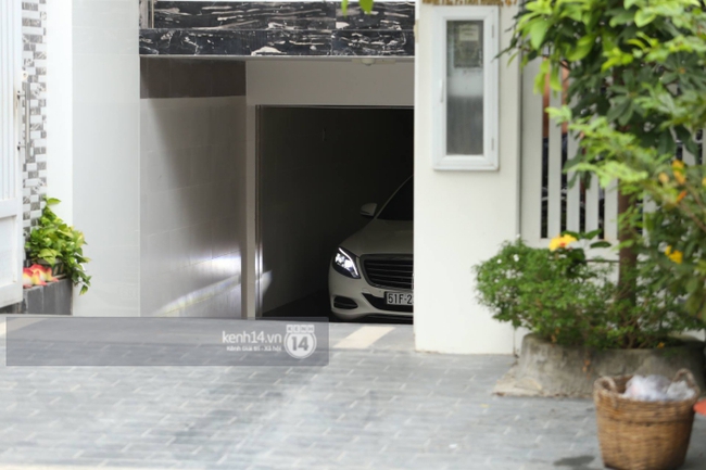 Trấn Th&agrave;nh tranh thủ ăn vội trước khi lễ cưới ch&iacute;nh thức bắt đầu - Ảnh 18.