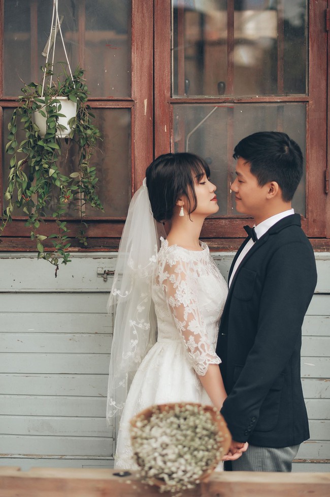 Trọn bộ ảnh cưới giản dị nhưng ngập tràn hạnh phúc của MC Trần Ngọc và 9x xinh đẹp - Ảnh 9.