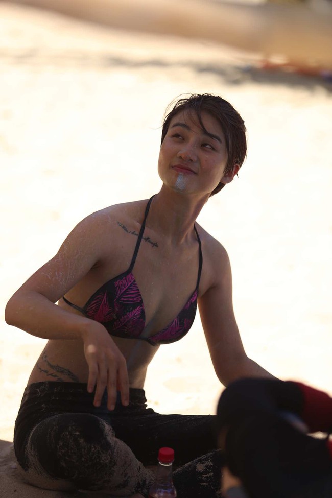 Hương Giang Idol, Pha L&ecirc; đọ d&aacute;ng bốc lửa với bikini - Ảnh 8.