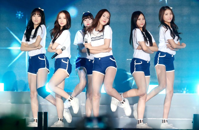 Đại chiến girlgroup h&egrave; 2016: Chị đ&aacute;nh em hay em đ&aacute;nh chị? - Ảnh 3.