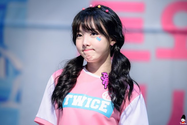 Lộ diện đệ nhất em &uacute;t giả danh của Kpop - Ảnh 15.