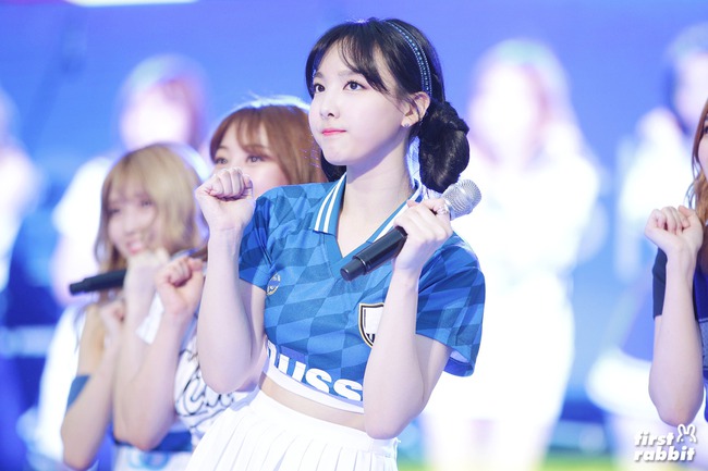 Lộ diện đệ nhất em &uacute;t giả danh của Kpop - Ảnh 25.