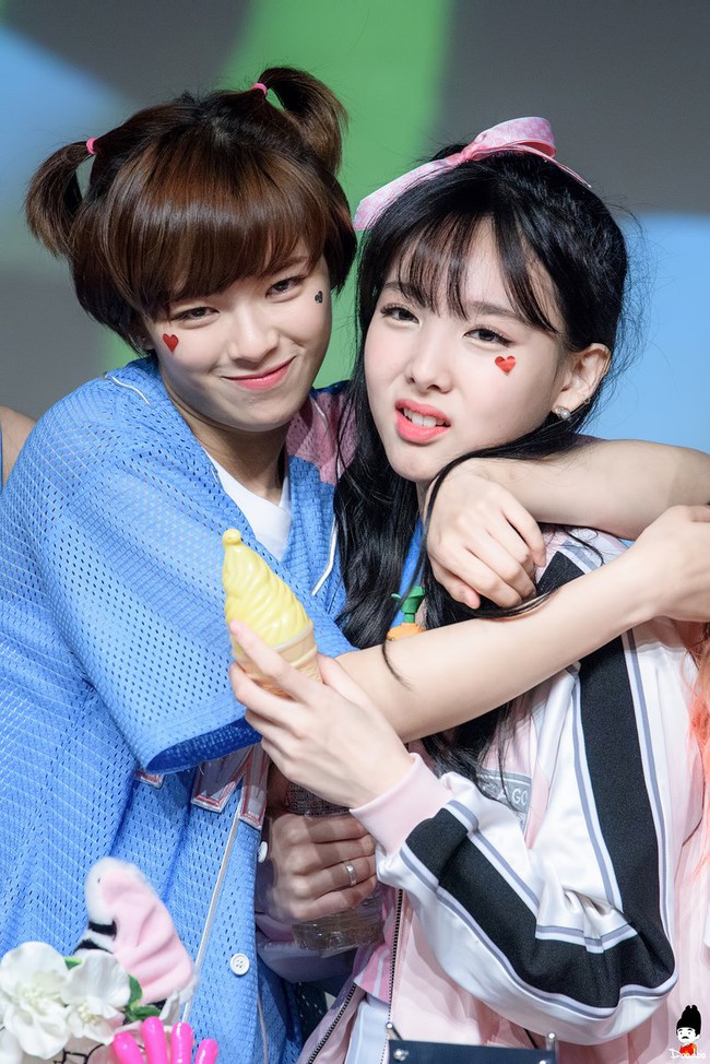 Lộ diện đệ nhất em &uacute;t giả danh của Kpop - Ảnh 9.