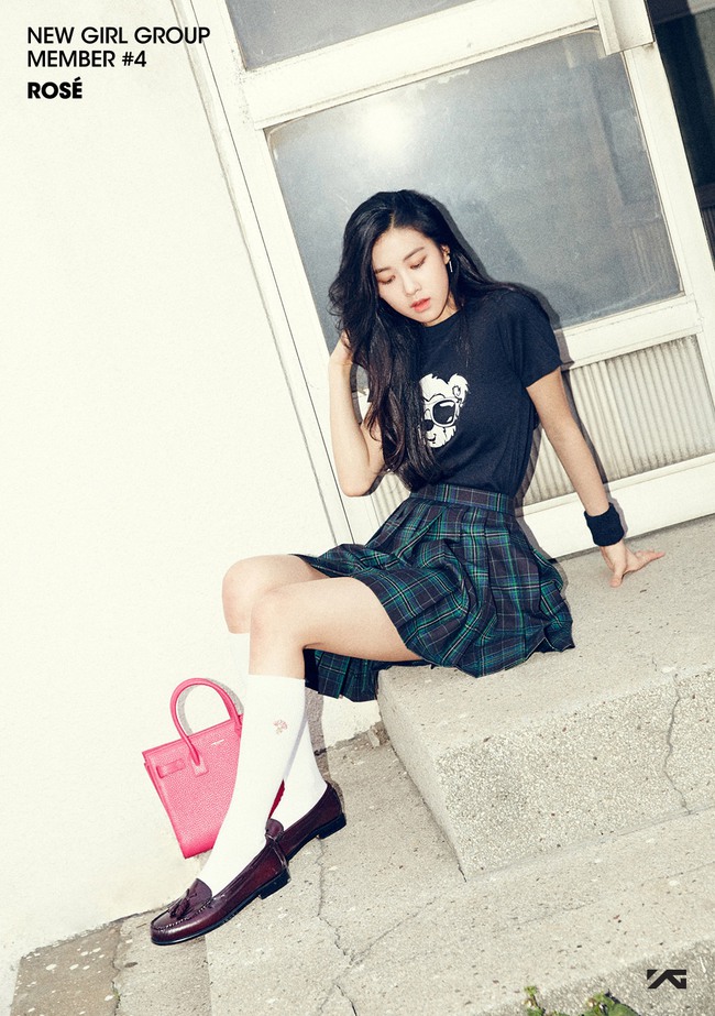 Tung ảnh th&agrave;nh vi&ecirc;n thứ 4 của girlgroup mới, YG bị chỉ tr&iacute;ch v&igrave; l&agrave;m m&agrave;u - Ảnh 7.