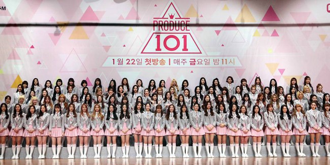 Đạo diễn Mnet: Produce 101 là phim khiêu dâm lành mạnh cho nam giới - Ảnh 3.