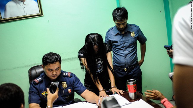 Gần 1.000 người đã thiệt mạng trong cuộc truy quét tội phạm ma túy lớn nhất Philippines - Ảnh 7.