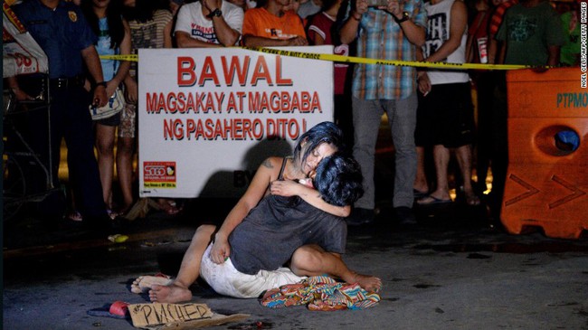 Gần 1.000 người đã thiệt mạng trong cuộc truy quét tội phạm ma túy lớn nhất Philippines - Ảnh 3.